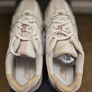 New Balance 530 Beige Angora Men's 8.5